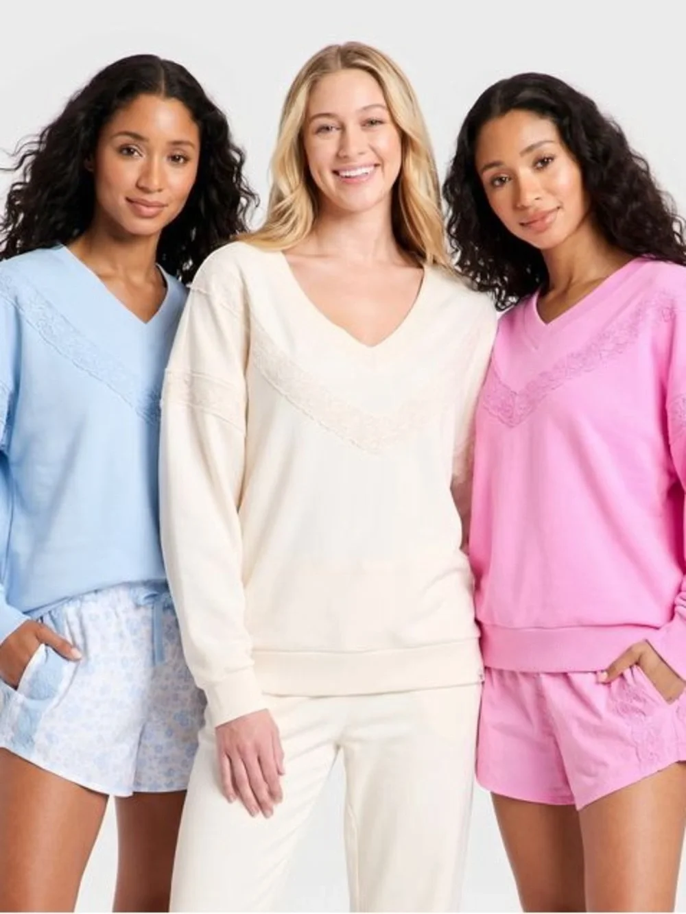 NWT Joy Lab Pink Oversized V Neck Crochet Trim Pullover Sweatshirt Women’s XL